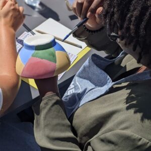 Team building peinture sur céramique